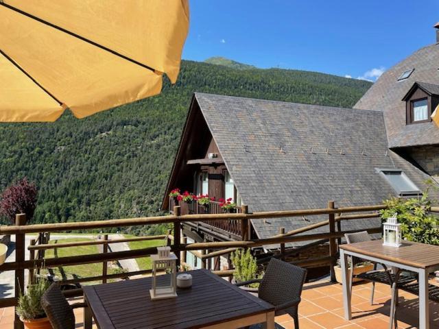 Tierras De Aran Hotel Betlan ภายนอก รูปภาพ